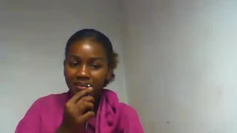 Snapshot of oooorazanasoa chatting on June 18, 2026, 9:58 am oooorazanasoa online show from June 18, 2026, 9:58 am