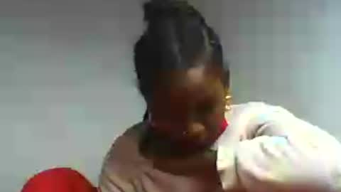 Snapshot of oooorazanasoa chatting on June 27, 2026, 3:28 pm oooorazanasoa online show from June 27, 2026, 3:28 pm