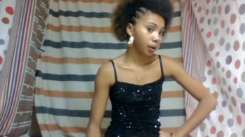 Snapshot of oooosoavizara chatting on July 9, 2026, 10:52 am oooosoavizara online show from July 9, 2026, 10:52 am
