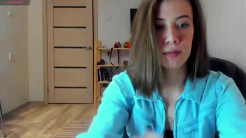 Snapshot of oops_britney chatting on March 7, 2026, 1:19 pm Britney online show from March 7, 2026, 1:19 pm