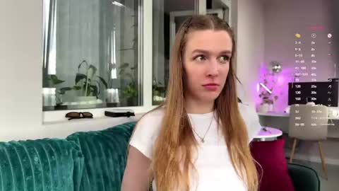 Snapshot of oopssocute chatting on June 9, 2026, 3:01 pm oopssocute online show from June 9, 2026, 3:01 pm