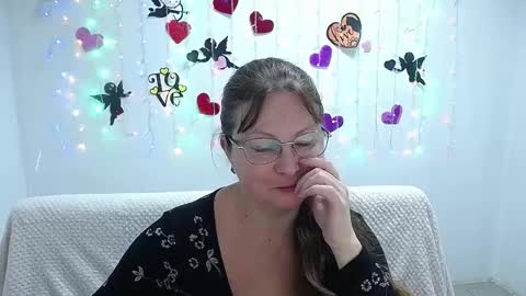Vanessa online show from February 19, 2025, 4:33 pm