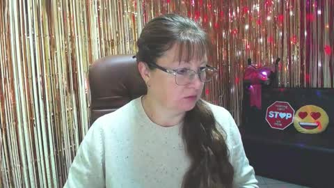 Snapshot of oovanessahotts chatting on October 6, 2025, 5:05 am Vanessa online show from October 6, 2025, 5:05 am