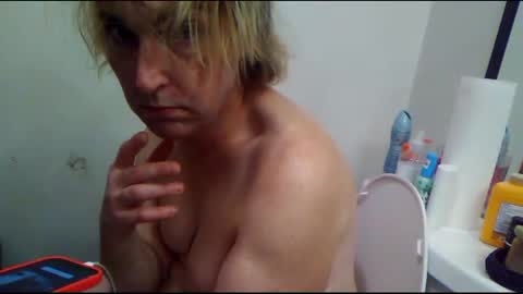 TsJojo online show from December 31, 2024, 3:42 pm