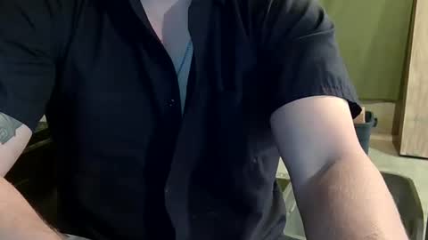 Snapshot of open_torequest chatting on October 21, 2025, 7:14 pm open_torequest online show from October 21, 2025, 7:14 pm