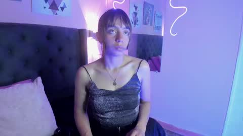 Snapshot of ophelune chatting on September 28, 2025, 3:56 am ophelune online show from September 28, 2025, 3:56 am