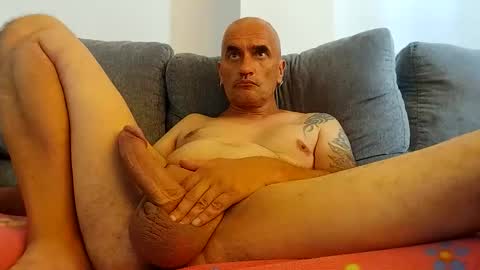 Snapshot of orbitory chatting on October 18, 2025, 11:44 am orbitory online show from October 18, 2025, 11:44 am