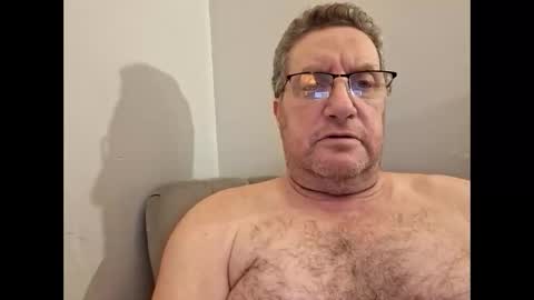 orca302260 online show from January 18, 2026, 11:52 pm