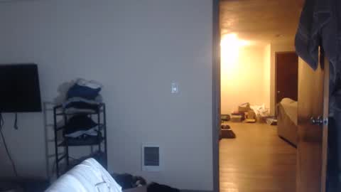 Snapshot of oregon87 chatting on April 28, 2026, 4:06 am The Oregon Lumberjack online show from April 28, 2026, 4:06 am