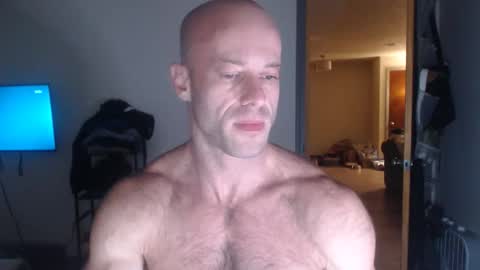 Snapshot of oregon87 chatting on April 29, 2026, 5:55 am The Oregon Lumberjack online show from April 29, 2026, 5:55 am