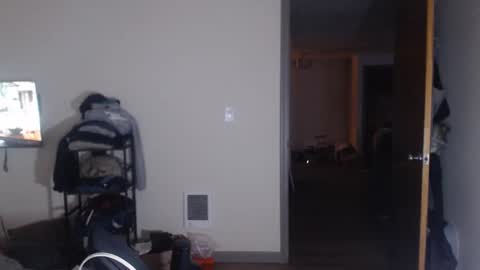 Snapshot of oregon87 chatting on May 4, 2026, 2:40 am The Oregon Lumberjack online show from May 4, 2026, 2:40 am