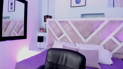 Snapshot of oriana_guzman chatting on May 26, 2026, 3:46 am Miss Guzman online show from May 26, 2026, 3:46 am