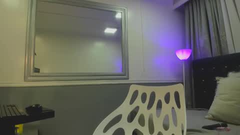 Snapshot of oriana_jhonson chatting on February 21, 2026, 11:00 am Oriana online show from February 21, 2026, 11:00 am