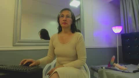 Snapshot of oriana_jhonson chatting on March 5, 2026, 11:28 am Oriana online show from March 5, 2026, 11:28 am