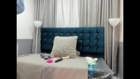 Snapshot of oriana_jhonson chatting on April 14, 2026, 11:27 am Oriana online show from April 14, 2026, 11:27 am