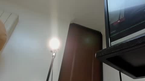 Snapshot of oriana_jhonson chatting on May 20, 2026, 2:18 am Oriana online show from May 20, 2026, 2:18 am