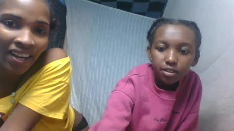 orianie064 online show from June 25, 2026, 5:12 am