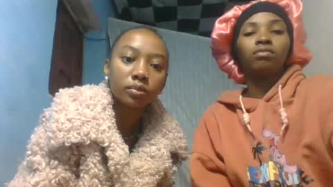 orianie064 online show from June 27, 2026, 5:23 am