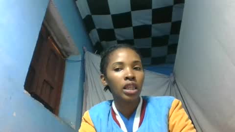 orianie064 online show from July 4, 2026, 7:47 am