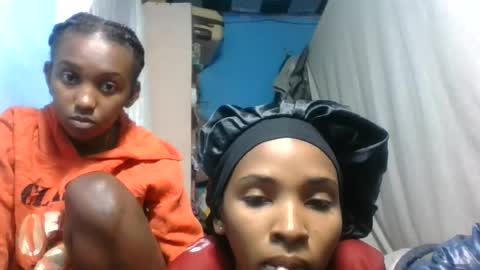 orianie064 online show from July 10, 2026, 7:38 pm