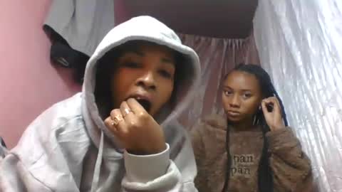 orianie064 online show from July 26, 2026, 7:21 pm