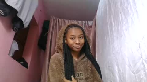orianie064 online show from July 28, 2026, 3:13 am