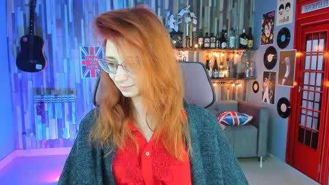 Orianna -  Hi Im into geek culture cosplay crafting LARP games. Shall we play DnD online show from December 4, 2024, 9:07 am