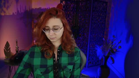 Orianna -  Hi Im into geek culture cosplay crafting LARP games. Shall we play DnD online show from December 6, 2024, 9:21 am