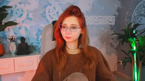 Orianna -  Hi Im into geek culture cosplay crafting LARP games. Shall we play DnD online show from December 13, 2024, 1:44 pm