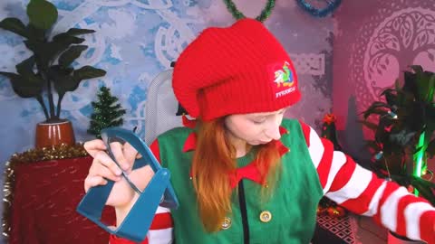 Orianna -  Hi Im into geek culture cosplay crafting LARP games. Shall we play DnD online show from December 25, 2024, 12:15 pm