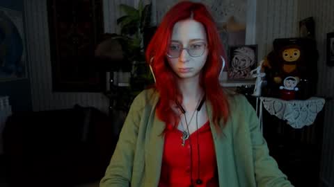 Orianna -  Hi Im into geek culture cosplay crafting LARP games. Shall we play DnD online show from January 14, 2025, 9:02 am