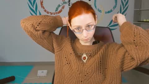 Orianna -  Hi Im into geek culture cosplay crafting LARP games. Shall we play DnD online show from January 19, 2025, 9:01 am
