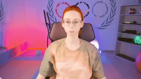 Orianna -  Hi Im into geek culture cosplay crafting LARP games. Shall we play DnD online show from January 19, 2025, 12:06 pm