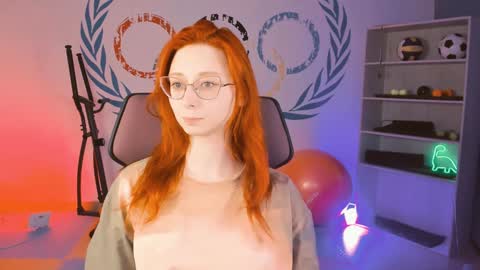 Orianna -  Hi Im into geek culture cosplay crafting LARP games. Shall we play DnD online show from January 19, 2025, 7:04 pm