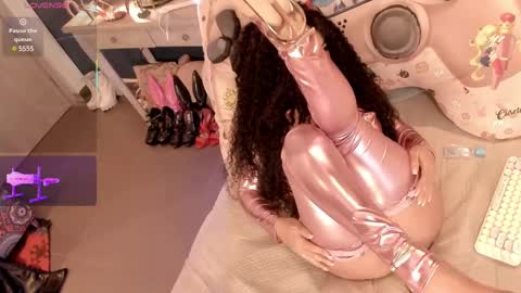 Snapshot of orianna_reed chatting on March 4, 2025, 3:15 pm oriana online show from March 4, 2025, 3:15 pm