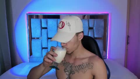 Orionblaze 69  online show from May 26, 2026, 8:54 am