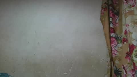 Snapshot of ornellahhh chatting on September 27, 2025, 12:48 am ornellahhh online show from September 27, 2025, 12:48 am