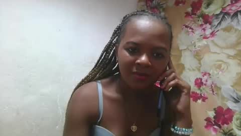 Snapshot of ornellahhh chatting on September 27, 2025, 2:22 pm ornellahhh online show from September 27, 2025, 2:22 pm