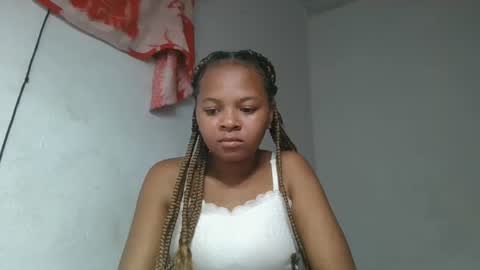 Snapshot of ornellahhh chatting on October 15, 2025, 6:30 pm ornellahhh online show from October 15, 2025, 6:30 pm