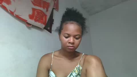 Snapshot of ornellahhh chatting on October 28, 2025, 1:09 am ornellahhh online show from October 28, 2025, 1:09 am