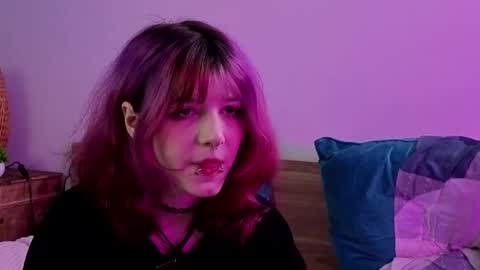 Ashley online show from September 17, 2025, 7:15 pm