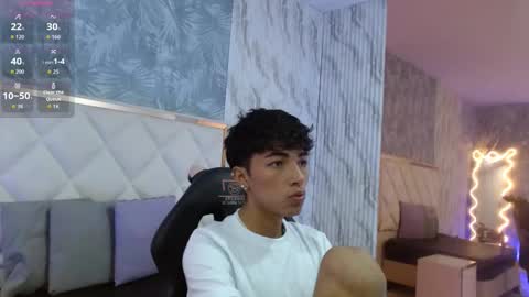 osamu_tay online show from January 17, 2026, 11:37 am