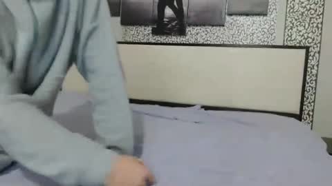 Snapshot of oscar_bell chatting on January 11, 2026, 8:47 pm Oscar online show from January 11, 2026, 8:47 pm