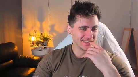 Oscar online show from October 17, 2025, 8:55 pm