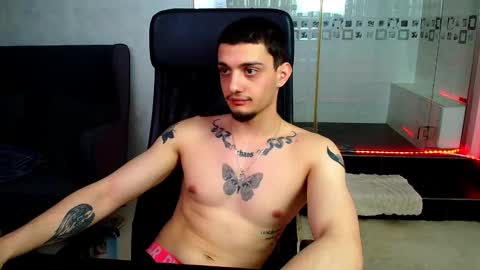 OscarGriffin online show from February 22, 2025, 9:01 am