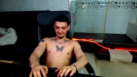 OscarGriffin online show from February 22, 2025, 3:14 pm