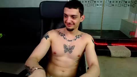 OscarGriffin online show from February 24, 2025, 11:43 am
