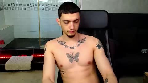 OscarGriffin online show from February 25, 2025, 12:34 pm