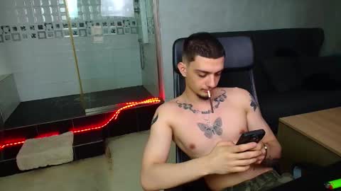 OscarGriffin online show from March 2, 2025, 5:58 pm