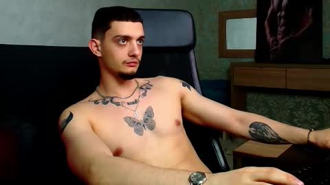 OscarGriffin online show from March 5, 2025, 2:45 pm